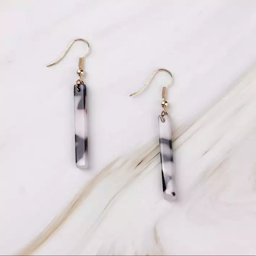 NEW Women’s Earrings Jewelry Gift